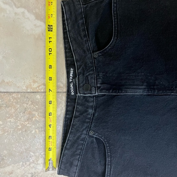 Social Tourist Black Wide Leg Jeans for Women - Picture 10 of 12